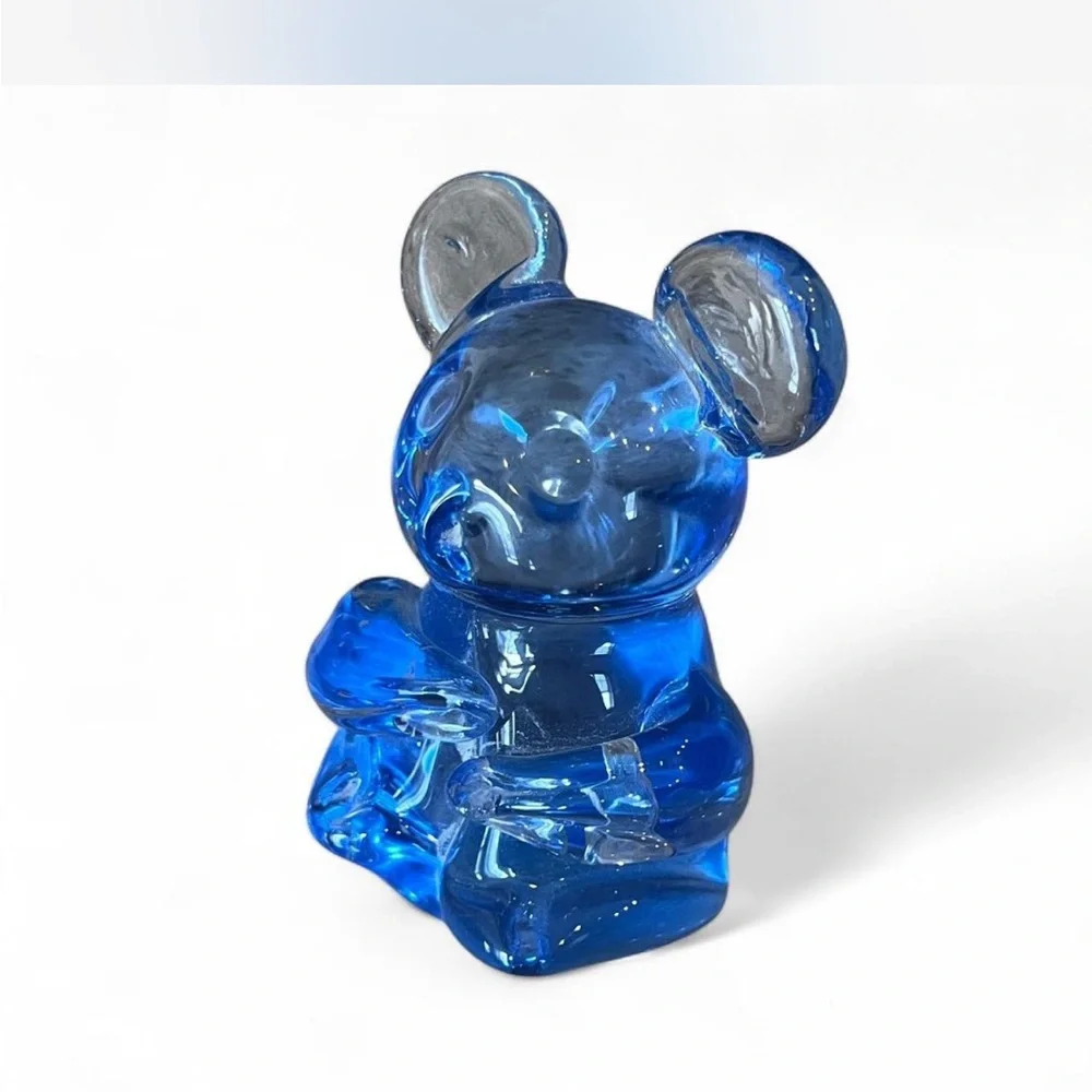 Vintage United States Commemorative blue glass bear!!!!